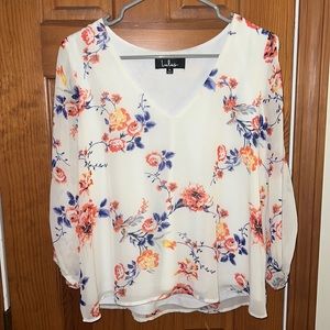 LULUS white flower detailed open sleeve double lined blouse